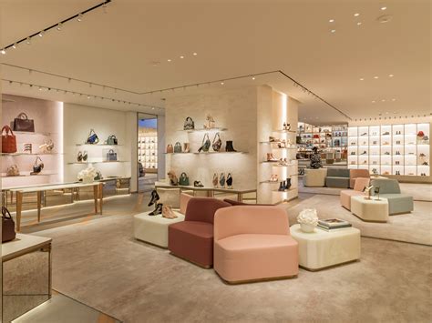 boutiques dior|Dior boutique en ligne.